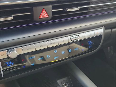 New 2025 Hyundai Ioniq 6 SEL image 26
