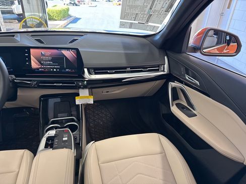 New 2025 BMW X1 xDrive28i w/ Technology Package image 49
