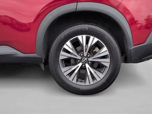 Used 2023 Nissan Rogue SV FWD image 23