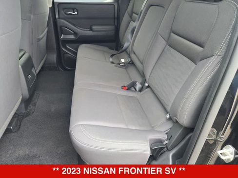Used 2023 Nissan Frontier SV w/ Technology Package RWD image 18