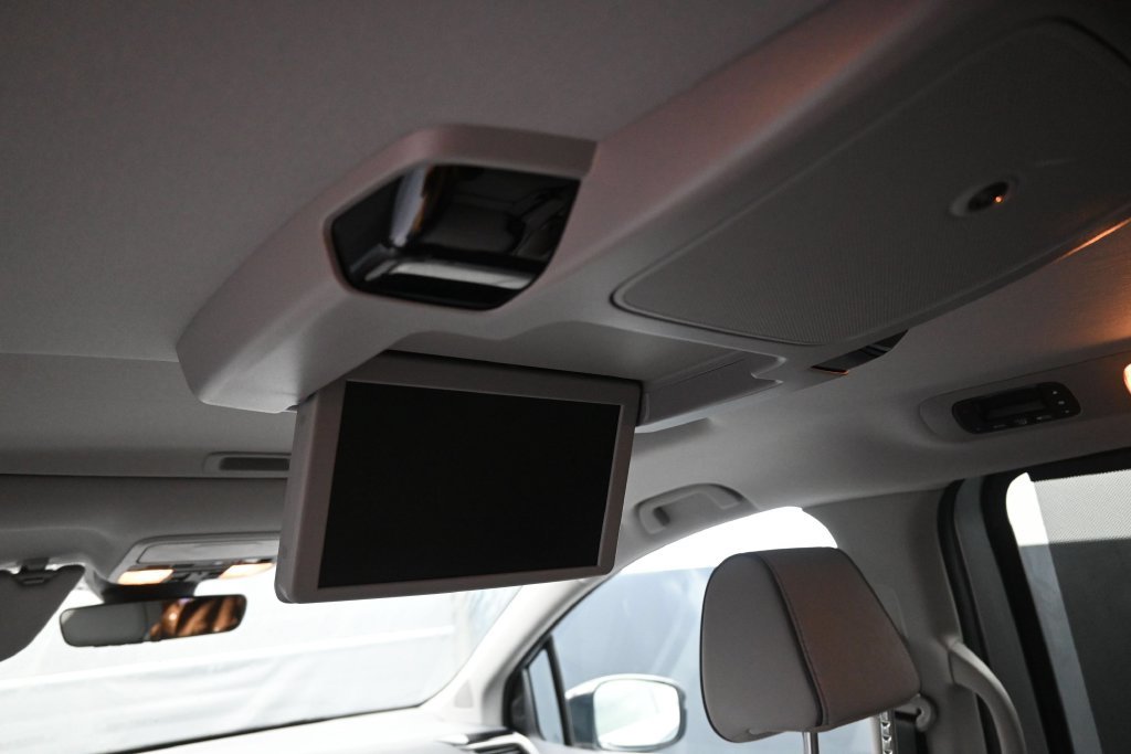 Used 2024 Honda Odyssey Elite image 23