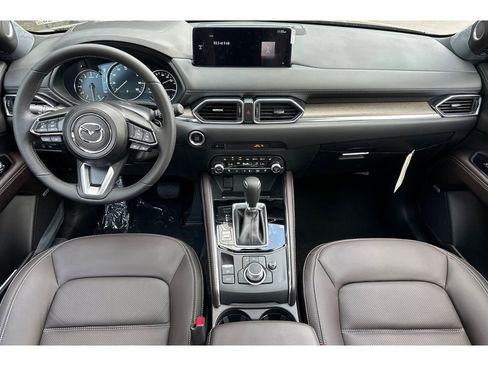 New 2025 MAZDA CX-5 Signature image 12