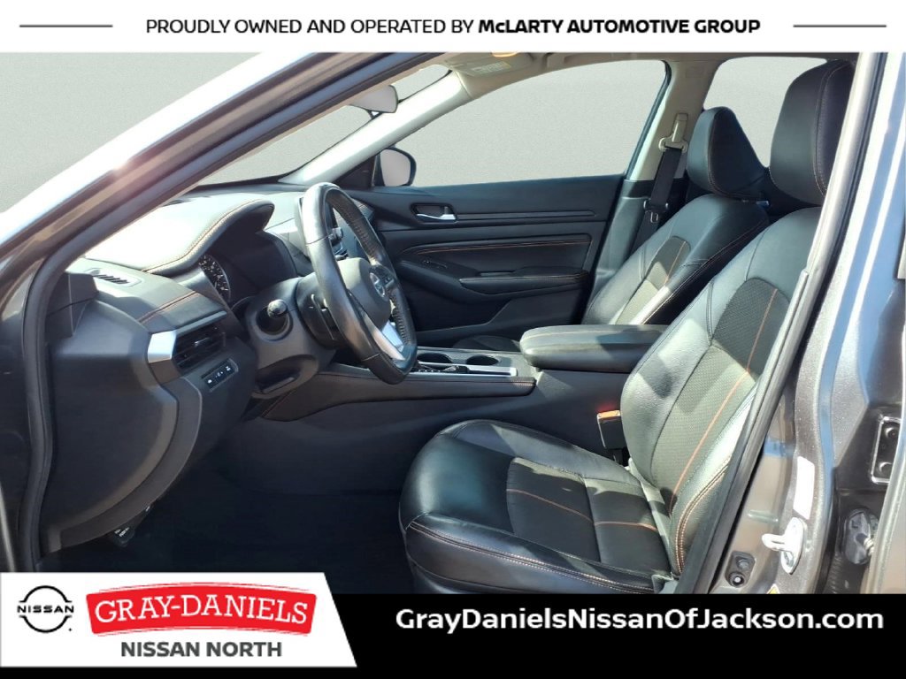 Used 2022 Nissan Altima 2.5 SR FWD image 22