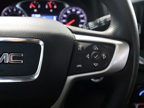 Used 2023 GMC Terrain SLE w/ Driver Convenience Package image 12