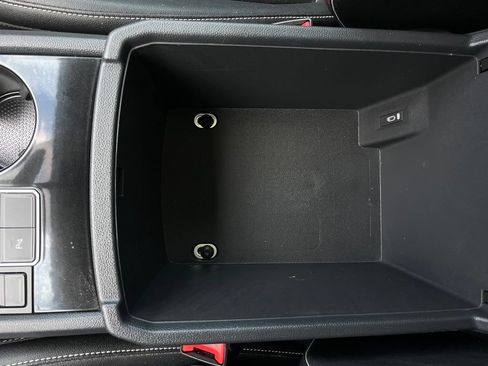 Used 2023 Volkswagen Atlas SE w/ Panoramic Sunroof Package FWD image 20