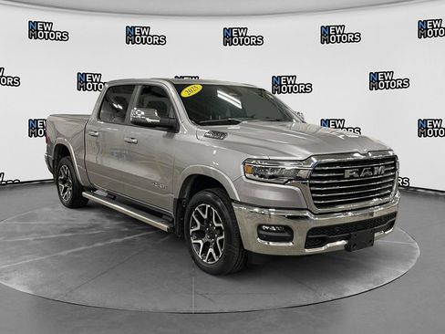 Used 2025 RAM 1500 Laramie w/ Bed Utility Group AWD/4WD image 7