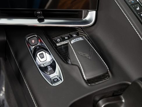 Used 2021 Chevrolet Corvette Stingray Premium Conv w/ Chrome Exterior Badge Package image 19