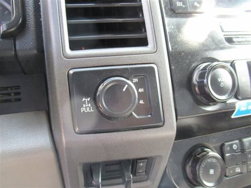 Used 2022 Ford F250 XL w/ STX Appearance Package image 20