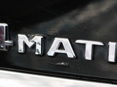 Used 2020 Mercedes-Benz GLA 250 4MATIC image 8