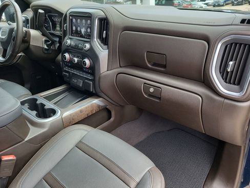 Certified 2021 GMC Sierra 2500 Denali w/ Denali Ultimate Package AWD/4WD image 30