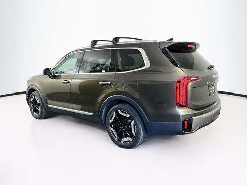 Used 2025 Kia Telluride S AWD/4WD image 5