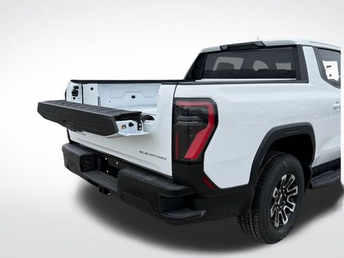 New 2026 GMC Sierra EV Elevation image 8