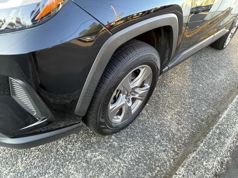 Certified 2024 Toyota RAV4 XLE AWD/4WD image 8