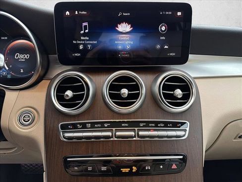 Used 2022 Mercedes-Benz GLC 300 4MATIC image 19