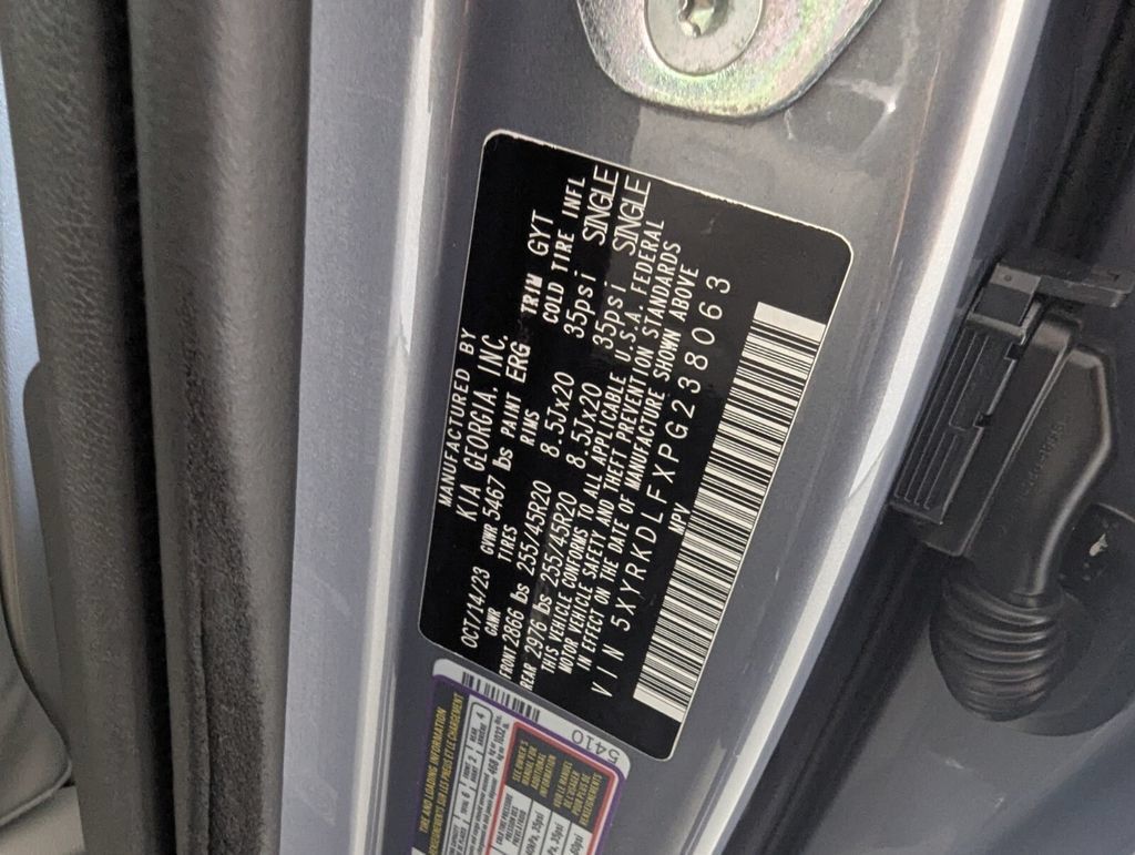 Used 2023 Kia Sorento SX AWD/4WD image 33