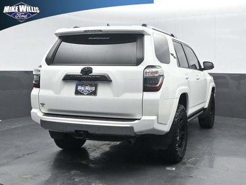 Used 2023 Toyota 4Runner TRD Off-Road Premium AWD/4WD image 7