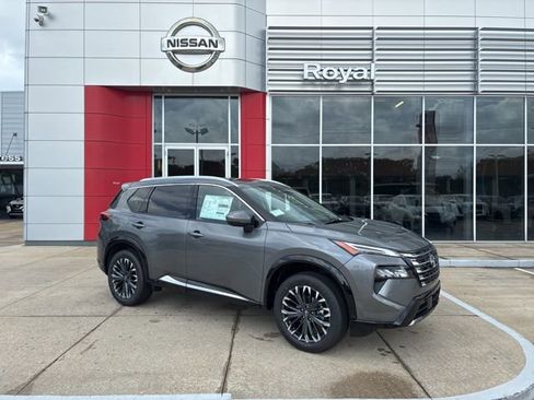 New 2026 Nissan Rogue Platinum w/ Platinum Premium Package AWD/4WD image 1