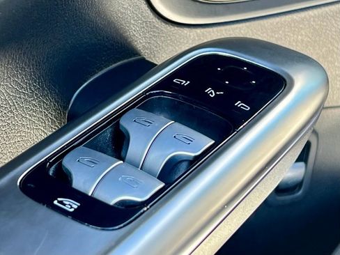 Certified 2023 Mercedes-Benz C 300 4MATIC Sedan image 30