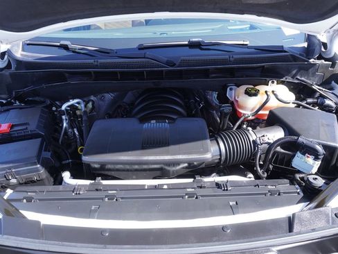 Used 2023 Cadillac Escalade Premium Luxury image 7