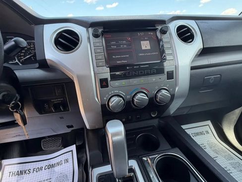 Used 2021 Toyota Tundra SR5 w/ Convenience Package RWD image 16