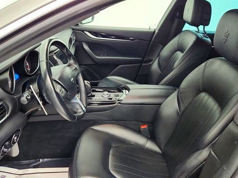 Used 2017 Maserati Levante 3.0L image 21