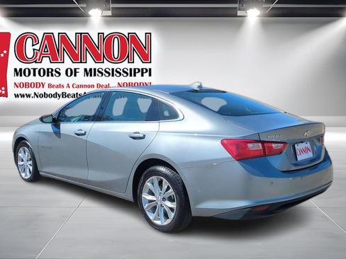 Used 2024 Chevrolet Malibu LT FWD image 7