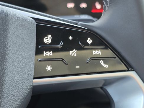 Certified 2025 Audi Q5 Prestige image 25