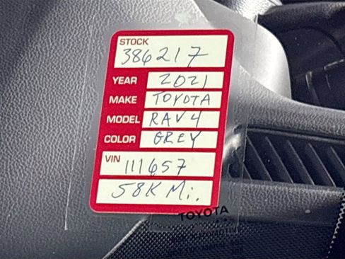 Used 2021 Toyota RAV4 XLE w/ Carpet Mat Package (TMS) image 24