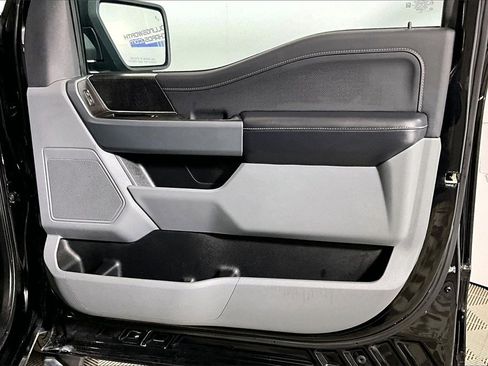 Certified 2021 Ford F150 XLT w/ Equipment Group 302A High image 19