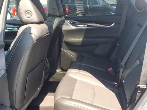 Used 2022 Cadillac XT5 Premium Luxury FWD image 15