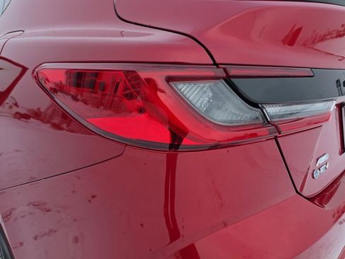 Used 2025 Toyota Camry XSE w/ Premium Plus Package image 32