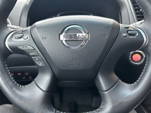 Used 2014 Nissan Pathfinder Platinum w/ Platinum Premium Package image 15