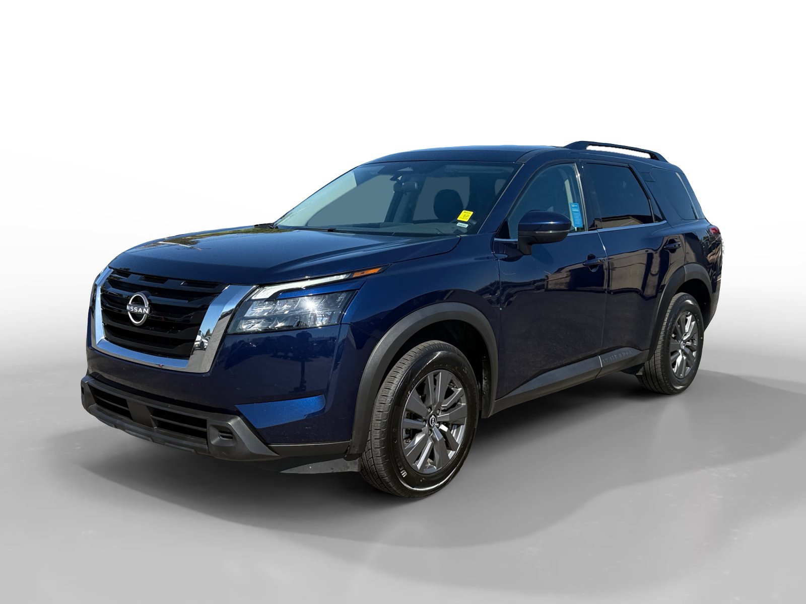 Used 2025 Nissan Pathfinder SV FWD image 1