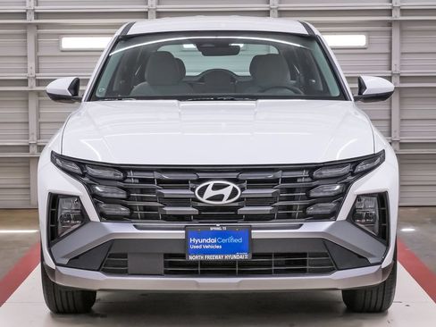 Certified 2026 Hyundai Tucson SE FWD image 4