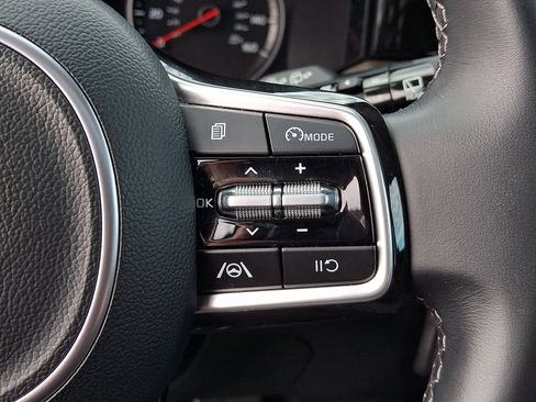 Used 2023 Kia Sorento S w/ Panoramic Sunroof Package image 23