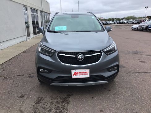 Used 2019 Buick Encore Essence AWD/4WD image 3