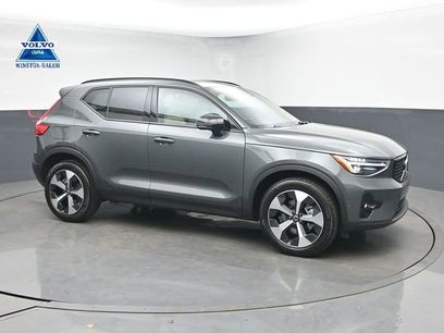 New 2026 Volvo XC40 B5 Plus w/ Protection Package Premier
