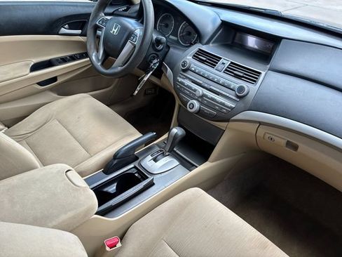 Used 2011 Honda Accord LX image 15