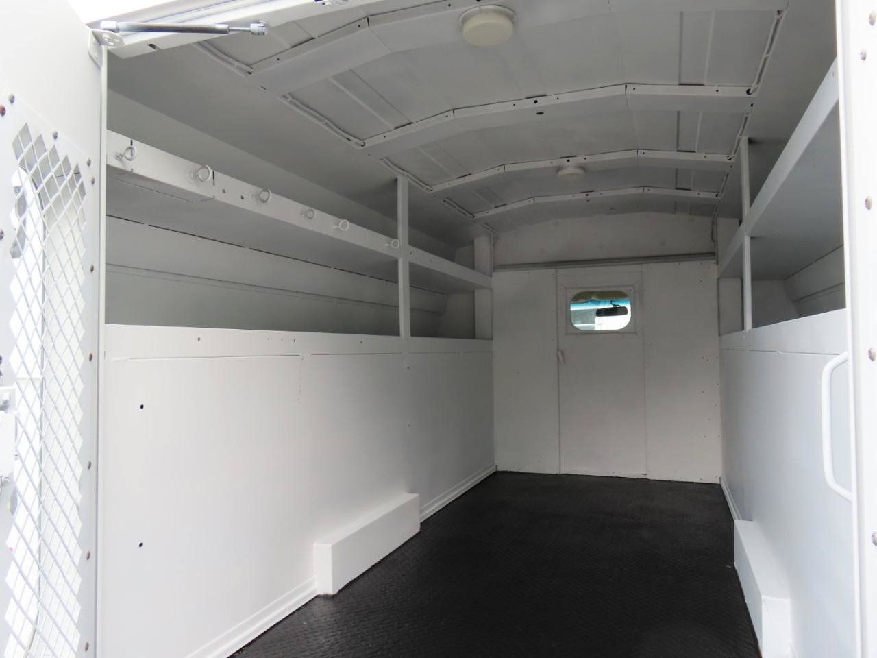 Used 2015 Chevrolet Express 3500 RWD image 16