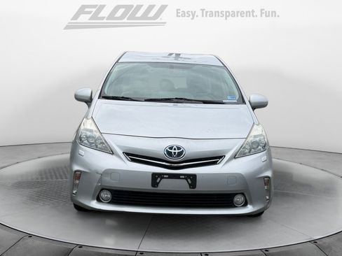Used 2013 Toyota Prius V Five FWD image 3
