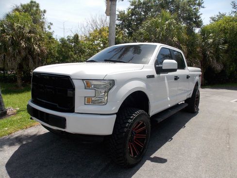 Used 2016 Ford F150 XL w/ Equipment Group 101A Mid AWD/4WD image 3