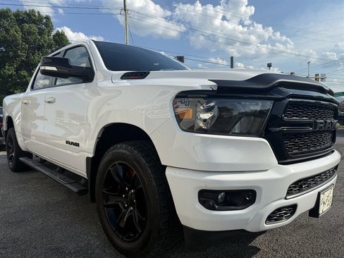 Used 2022 RAM 1500 Big Horn AWD/4WD image 4
