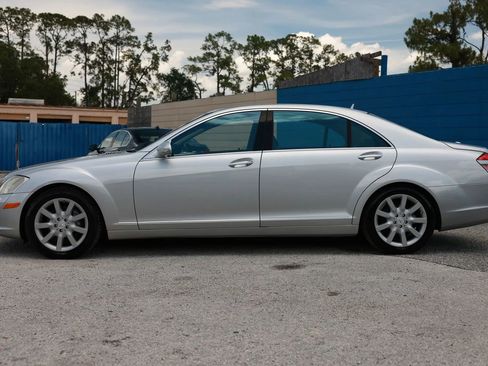 Used 2007 Mercedes-Benz S 550 image 3