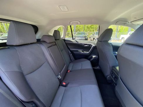 Used 2024 Toyota RAV4 XLE AWD/4WD image 26
