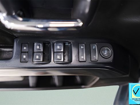 Used 2017 Chevrolet Silverado 1500 LT w/ All Star Edition image 25