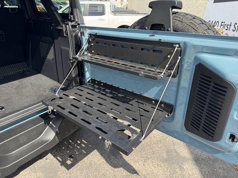 Used 2023 Ford Bronco Outer Banks image 11