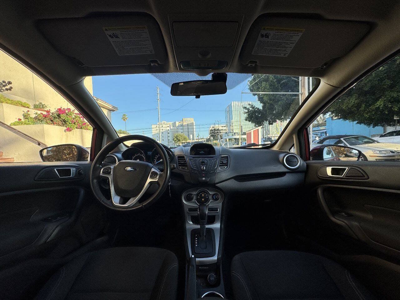 Used 2015 Ford Fiesta SE FWD image 24