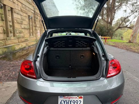 Used 2012 Volkswagen Beetle Turbo image 14