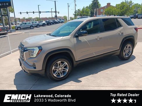Used 2025 GMC Terrain Elevation AWD/4WD image 1