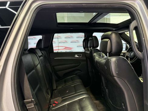 Used 2017 Jeep Grand Cherokee Limited w/ Luxury Group II AWD/4WD image 34